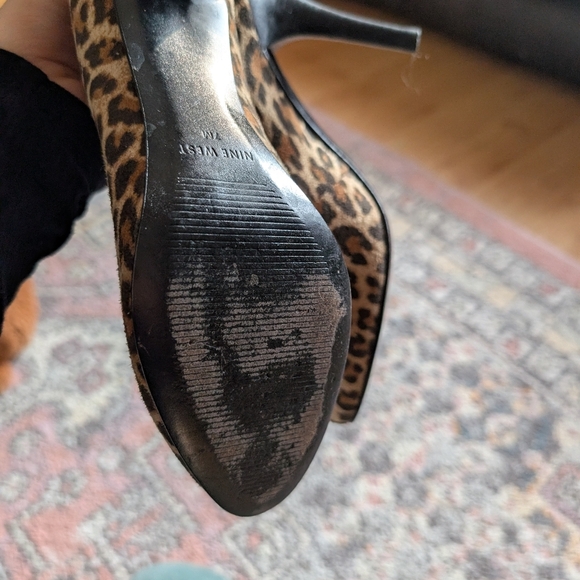 Nine West Leopard Print Heel Size 7 - Picture 4 of 6
